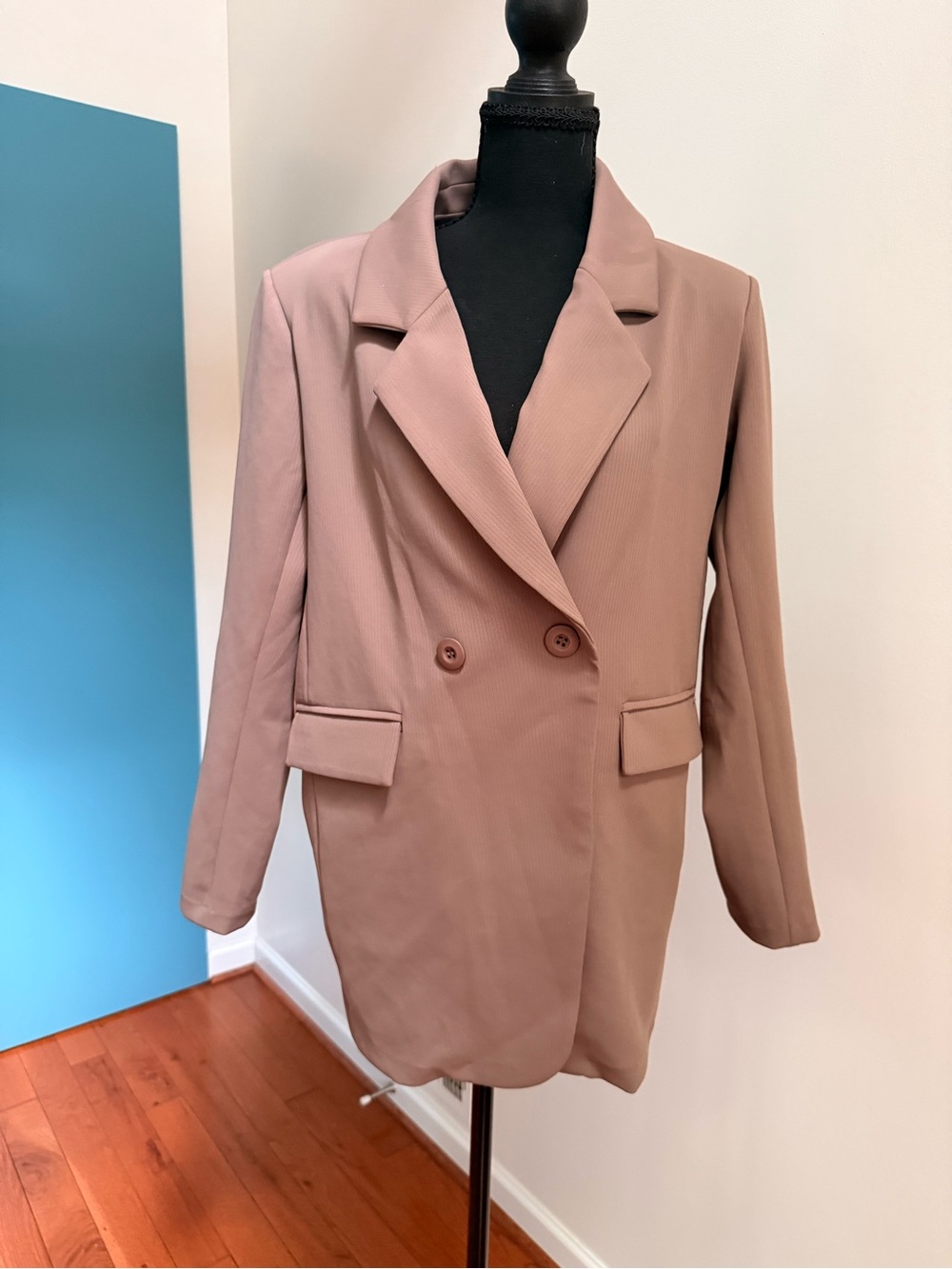 NWT Bobbles and Lace Oversized Double-Breasted Blazer- Deep Taupe- Sz Small